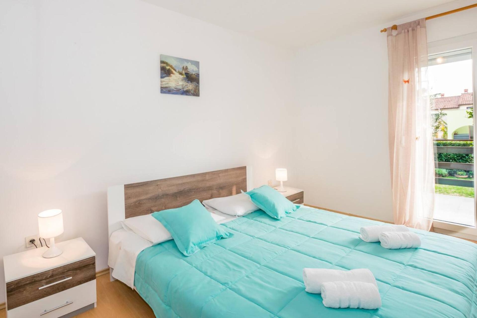 Family House With 2 Apartments - Irma Медулин Екстериор снимка